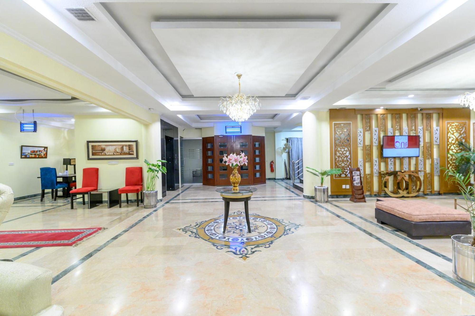 Hotel One Abbottabad Bagian luar foto